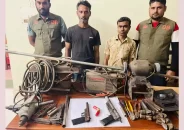 সিরাজগঞ্জে দেশীয় অস্ত্র তৈরির কারখানার সন্ধান, গ্রেফতার ২