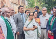 বাকেরগঞ্জে জমিদার বাড়ি ঘুরে দেখলেন ভারতীয় ডেপুটি হাইকমিশনার