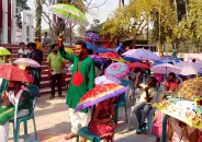 ঝালকাঠিতে বঙ্গবন্ধুর ১০২তম জন্মবার্ষিকীতে ১০২ শিশুকে ছাতা উপহার