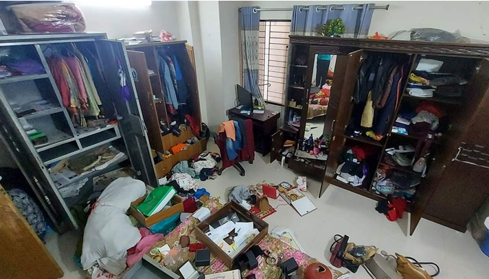 গ্রিল কেটে স্বর্ণালংকার ও ১০ লাখ টাকার মালামাল চুরি