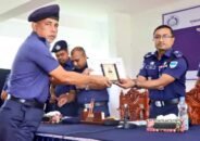জেলার শ্রেষ্ঠ অফিসার ইনচার্জের পুরস্কার পেলেন জীবননগর থানার ওসি আব্দুল খালেক