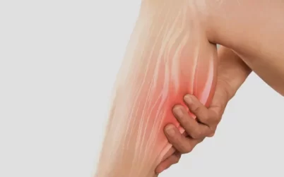 রাতে পা কামড়ানো রোগের কারণ ও করণীয়