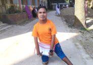 হামাগুড়ি দিয়ে আজাহারুল এইচএসসি পরীক্ষায় অংশ নিয়েছেন