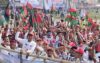 বরিশালে লাল-সবুজ পতাকা নিয়ে সমাবেশের মাঠে নেতাকর্মীরা
