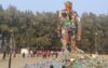 সমুদ্র সৈকতে প্লাস্টিক বর্জ্যে তৈরি ‌‘দানব’