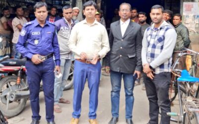 দামুড়হুদায় ভ্রাম্যমাণ অভিযান, সার ব্যবসায়ীকে ৫০ হাজার টাকা জরিমানা