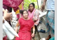 দুমকীতে দুর্বৃত্তের আগুনে গৃহবধূর মৃত্যু, শাশুড়ি আটক
