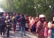 সড়কে ঝরল ৩ প্রাণ