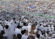 লাব্বাইক ধ্বনিতে মুখরিত আরাফাতের ময়দান