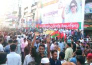 নয়াপল্টনে দলে-দলে জড়ো হচ্ছেন বিএনপির নেতাকর্মীরা