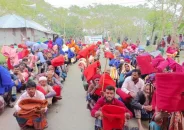 পটুয়াখালীতে বসুন্ধরা গ্রুপের শীতার্তদের মাঝে কম্বল বিতরণ