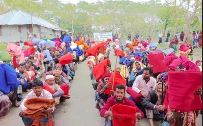 পটুয়াখালীতে বসুন্ধরা গ্রুপের শীতার্তদের মাঝে কম্বল বিতরণ