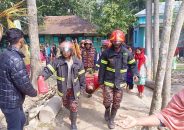 গৌরনদীতে ককটেল বিস্ফোরণে ২ পুলিশসহ ৩ জন আহত