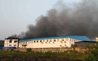 গাজীপুরে মোজা তৈরির কারখানায় আগুন