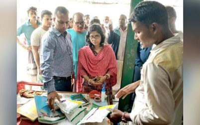 জীবননগরে ভ্রাম্যমাণ আদালতের অভিযান, কীটনাশক ব্যবসায়ীকে জরিমানা