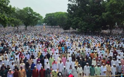 শোলাকিয়ায় ঈদের জামাতে লাখো মুসল্লির ঢল