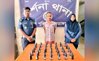 দর্শনায় ফেন্সিডিলসহ যুবক আটক
