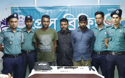গাজীপুরে পিস্তলসহ গ্রেফতার ৩ ডাকাত