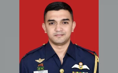প্রশিক্ষণ যুদ্ধবিমান বিধ্বস্ত হয়ে পাইলটের মৃত্যু