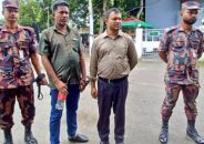দর্শনা সীমান্ত দিয়ে ভারতে পালানোর সময় প্রজন্মলীগের দুই নেতা আটক