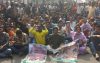 বরিশালে সড়ক অবরোধ করে বিক্ষোভ চিন্ময় দাসের মুক্তি চেয়ে