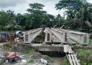 ঠিকাদারের অবহেলায় দীর্ঘসময় পাঙ্গাসিয়া ব্রিজের নির্মাণ বন্ধ