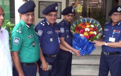 বরিশালে পুলিশের বিভিন্ন কার্যক্রম পরিদর্শনে আইজিপি