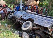 পিকআপভ্যানের ধাক্কায় মা-মেয়ে নিহত