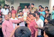 উথলী ইক্ষু ক্রয় কেন্দ্র মাঠে ফুটবল টুর্নামেন্টের ফাইনাল খেলা অনুষ্ঠিত