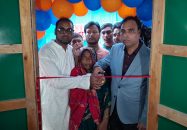 ২৬ বছর ঝুপড়ি ঘরে বসবাস, বিধবাকে নতুন ঘর দিলেন এড. ছিদ্দিক উল্লাহ মিয়া