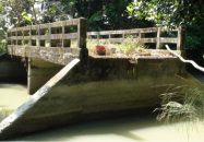 বাকেরগঞ্জে ৩০ লাখ টাকার সেতু নির্মাণ কাজ শেষ না করেই বিল উত্তোলন করে ভাগাভাগি