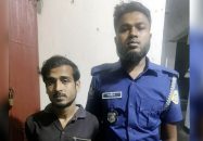 নাজিরপুরে গাঁজাসহ ছেলেকে পুলিশের হাতে দিলেন বাবা, যুবকের কারাদণ্ড