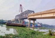 শেষ স্প্যান স্থাপনে পূর্ণতা পেল গোমা সেতু : ডিসেম্বরে উদ্বোধন