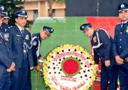 জাতির শ্রেষ্ঠ সন্তানদের প্রতি চুয়াডাঙ্গা জেলা পুলিশের শ্রদ্ধা নিবেদন
