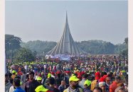 মহান বিজয় দিবসে শ্রদ্ধা জানাতে জাতীয় স্মৃতিসৌধে সর্বসাধারণের ঢল