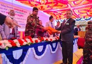 ডাকসু সদস্য হেমা চাকমার পিতার চিকিৎসার দায়িত্ব নিল সেনাবাহিনী