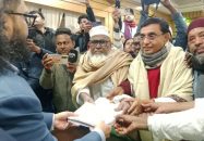 গাজীপুর-১ আসনে বিএনপির মনোনীত প্রার্থী মজিবুর রহমানের মনোনয়নপত্র জমা