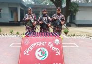 শিবগঞ্জ সীমান্তে নেশাজাতীয় ট্যাবলেট ও সিরাপ জব্দ