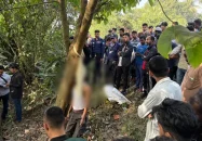 রেললাইনের পাশে মিলল আদালতে কর্মচারীর ঝুলন্ত মরদেহ