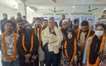 গাজীপুরে বিএনপিতে যোগ দিলেন এনসিপি ও ইসলামী আন্দোলনের শতাধিক নেতাকর্মী
