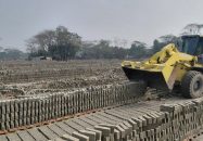 বাকেরগঞ্জে অবৈধ ৩ ইটভাটা গুড়িয়ে দিল পরিবেশ অধিদপ্তর!