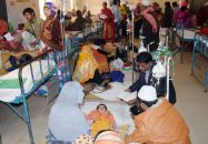 হাড়কাঁপানো ঠান্ডায় বাড়ছে ঠান্ডাজনিত রোগীর চাপ