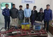 ভান্ডারিয়ায় অটোরিকশা চোর চক্রের ৫ সদস্য গ্রেফতার