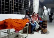 গাজীপুরে ব্যাটমিন্টন খেলা নিয়ে ঝগড়া, ছেলেকে বাঁচাতে গিয়ে মায়ের মৃত্যু