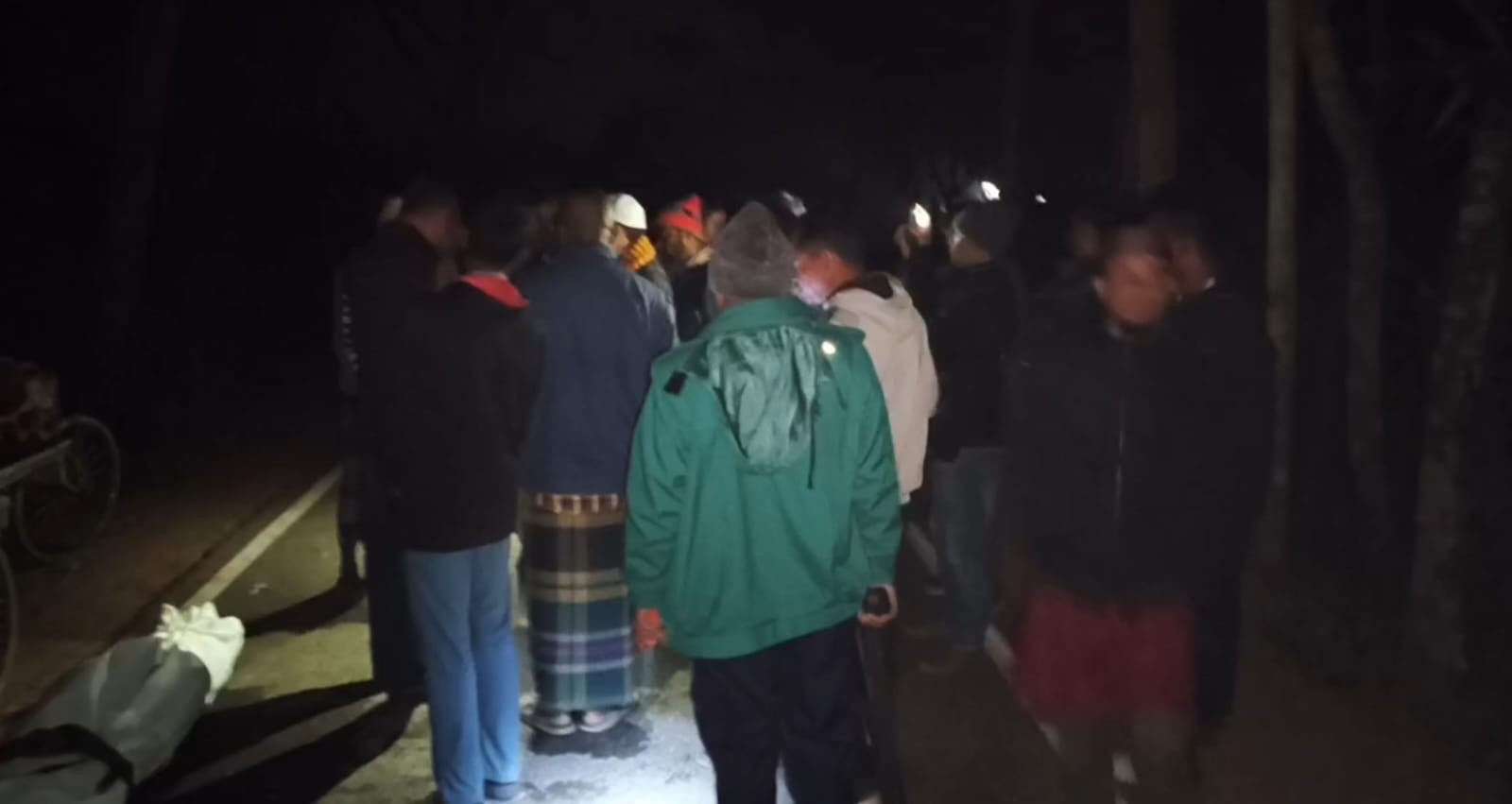 বরিশালে বিএনপি কর্মীকে কুপিয়ে হত্যা