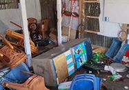 ঝালকাঠিতে জামায়াতের কর্মী-সমর্থকদের বাড়ি-অফিসে ভাঙচুর!