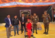 পাহাড়ের দুর্গম জনপদে সেনাবাহিনীর মানবিক সহায়তা