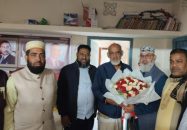 নির্বাচিত হয়ে ফুল নিয়ে বিএনপি প্রার্থীর বাসায় গেলেন মাসুদ সাঈদী