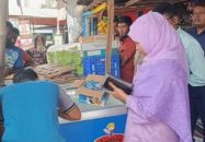 দুমকিতে মেয়াদোত্তীর্ণ পণ্য বিক্রির দায়ে জরিমানা