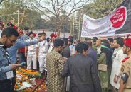 ভাষা শহীদদের শ্রদ্ধা জানাতে কেন্দ্রীয় শহীদ মিনারে মানুষের ঢল